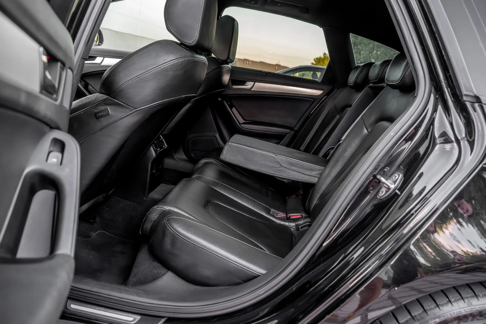 Audi A4, снимка 11 - Автомобили и джипове - 56365497