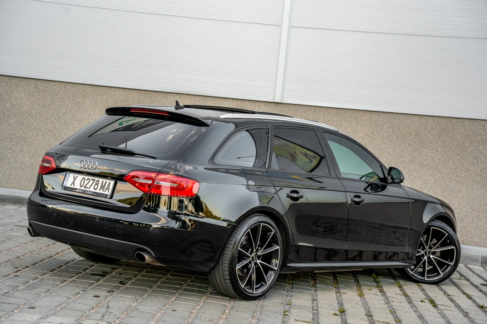 Audi A4, снимка 3 - Автомобили и джипове - 56365497