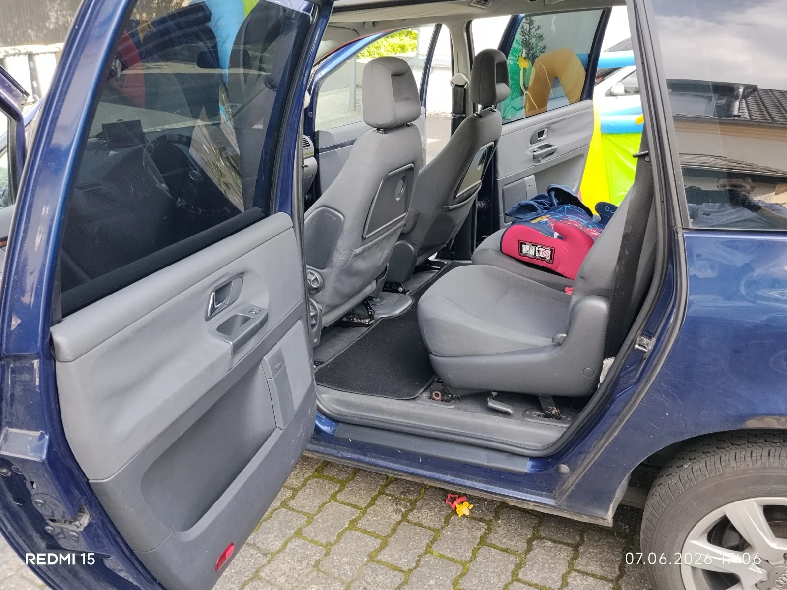 VW Sharan 2.0TDI, снимка 8 - Автомобили и джипове - 56639426