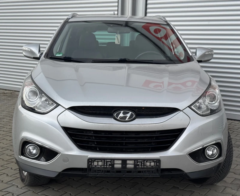 Hyundai IX35 2, 0i 4x4, 163ps, ев5, кожа, мулти, авто, климатро, снимка 2 - Автомобили и джипове - 49455901