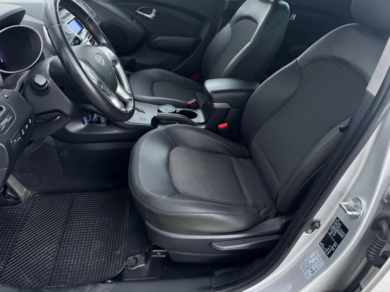 Hyundai IX35 2, 0i 4x4, 163ps, ев5, кожа, мулти, авто, климатро, снимка 14 - Автомобили и джипове - 49455901