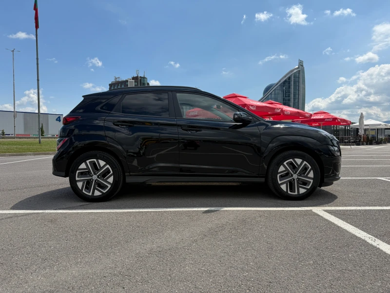Hyundai Kona 42 kWh Facelift Термопомпа, снимка 2 - Автомобили и джипове - 52485659