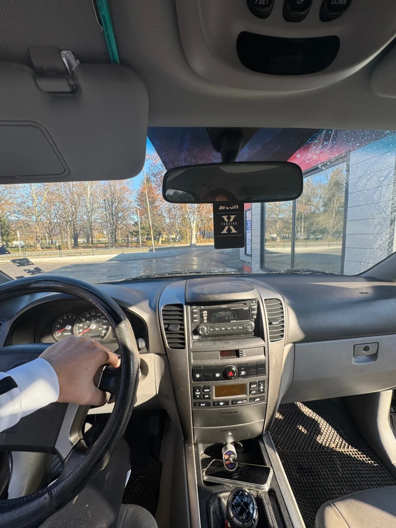 Kia Sorento, снимка 10 - Автомобили и джипове - 52790164