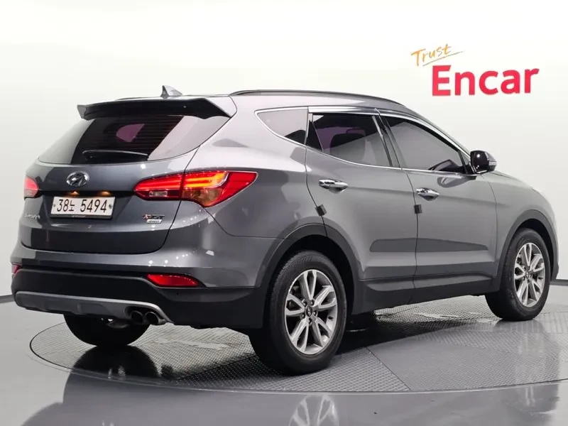 Hyundai Santa fe 2.0 CRDi 4WD - САМО 30% АВАНС, снимка 2 - Автомобили и джипове - 56159046