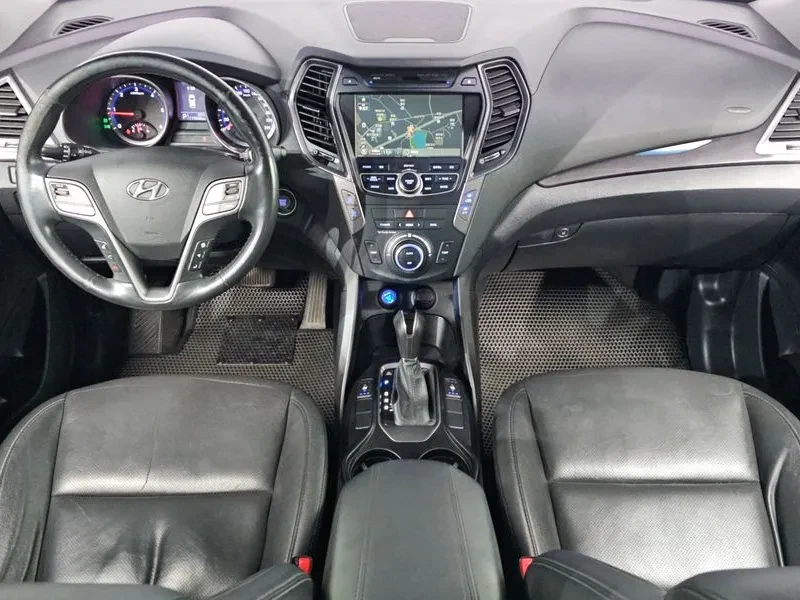 Hyundai Santa fe 2.0 CRDi 4WD - САМО 30% АВАНС, снимка 11 - Автомобили и джипове - 56159046