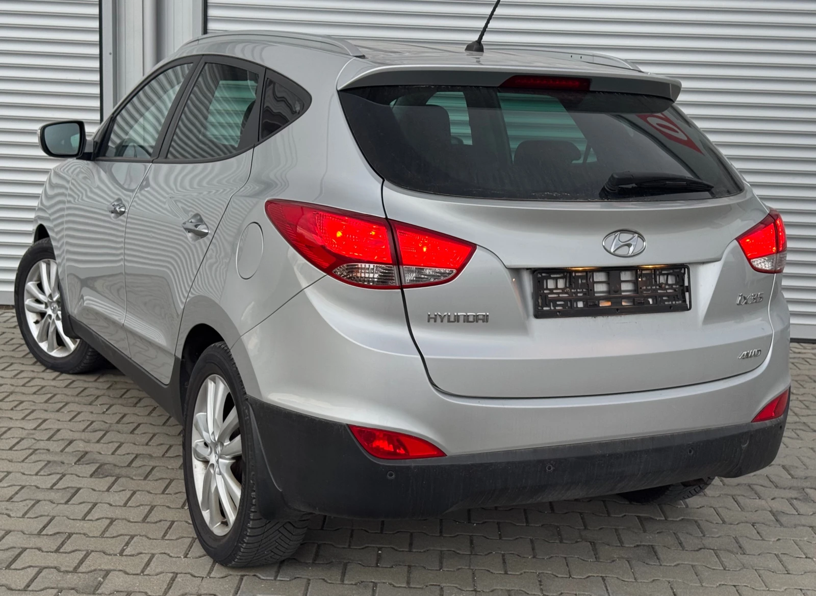 Hyundai IX35 2, 0i 4x4, 163ps, ев5, кожа, мулти, авто, климатро - изображение 6