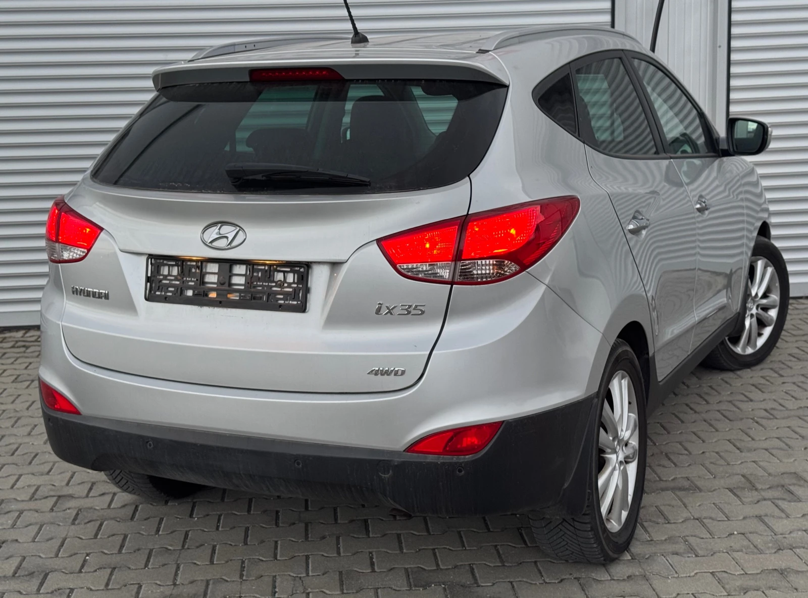 Hyundai IX35 2, 0i 4x4, 163ps, ев5, кожа, мулти, авто, климатро - изображение 5