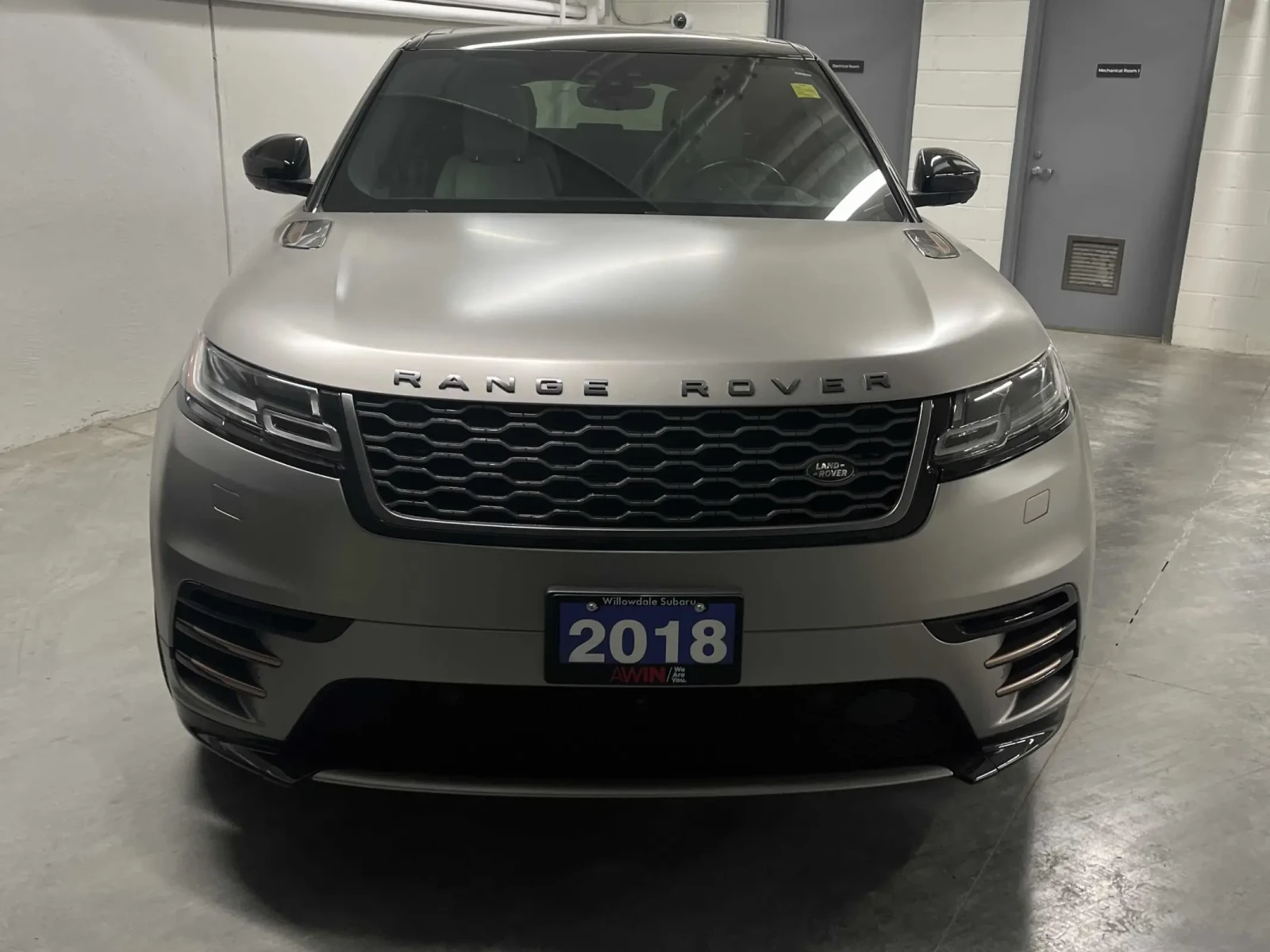 Land Rover Range Rover Velar P380 R-Dynamic HSE * CARFAX*  - изображение 4