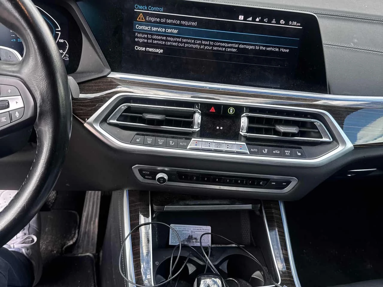 BMW X5 * xDrive45e * ПОДГРЕВИ * ПАНО * KEYLESS * CARFAX, снимка 9 - Автомобили и джипове - 54513208