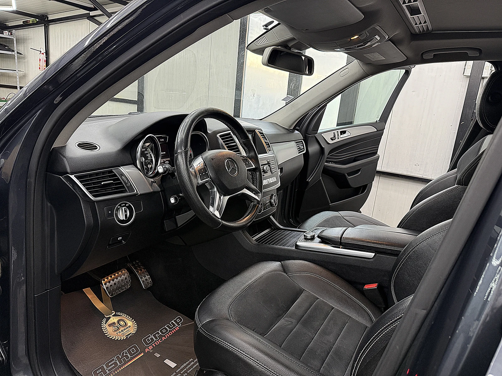 Mercedes-Benz ML 350 AMG-line/ECO START STOP/СОБСТВЕН ЛИЗИНГ, снимка 10 - Автомобили и джипове - 54836877