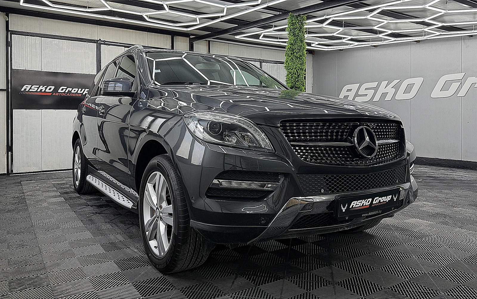 Mercedes-Benz ML 350 AMG-line/ECO START STOP/СОБСТВЕН ЛИЗИНГ, снимка 3 - Автомобили и джипове - 54836877