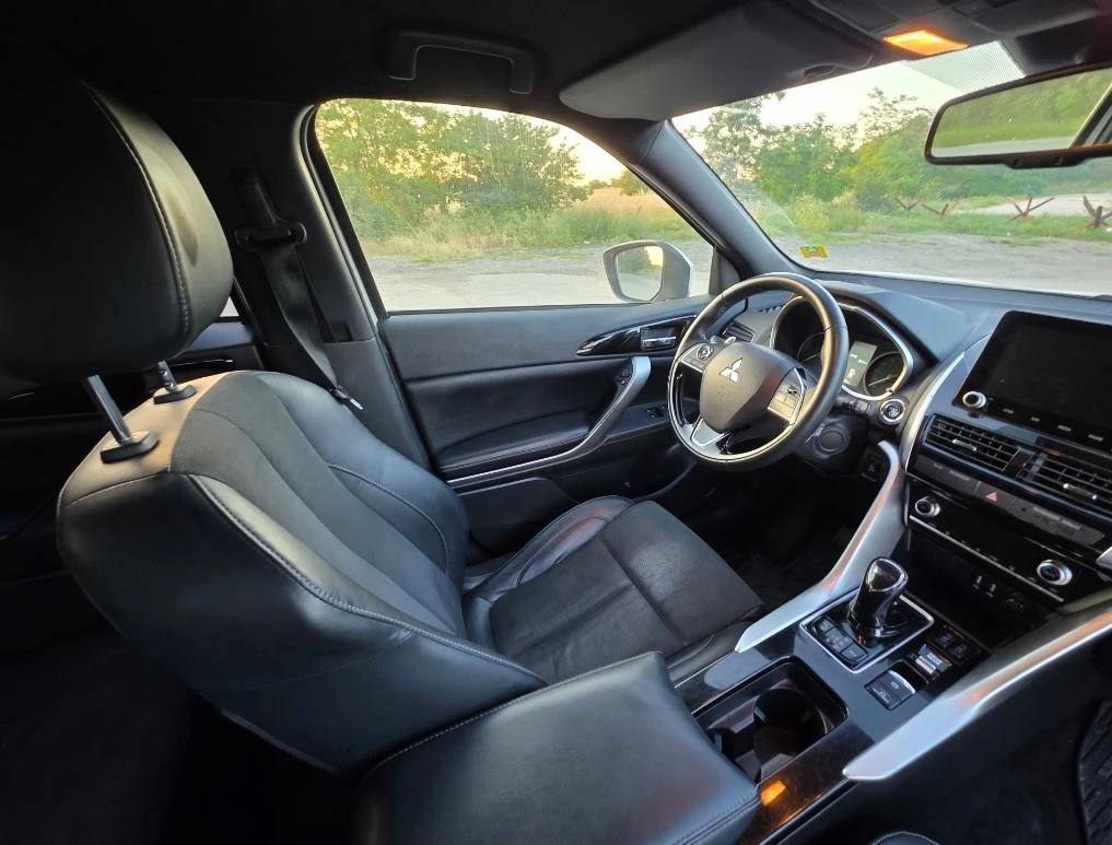 Mitsubishi Eclipse Cross PHEV Фул Екстри Като Нова, снимка 15 - Автомобили и джипове - 55074579