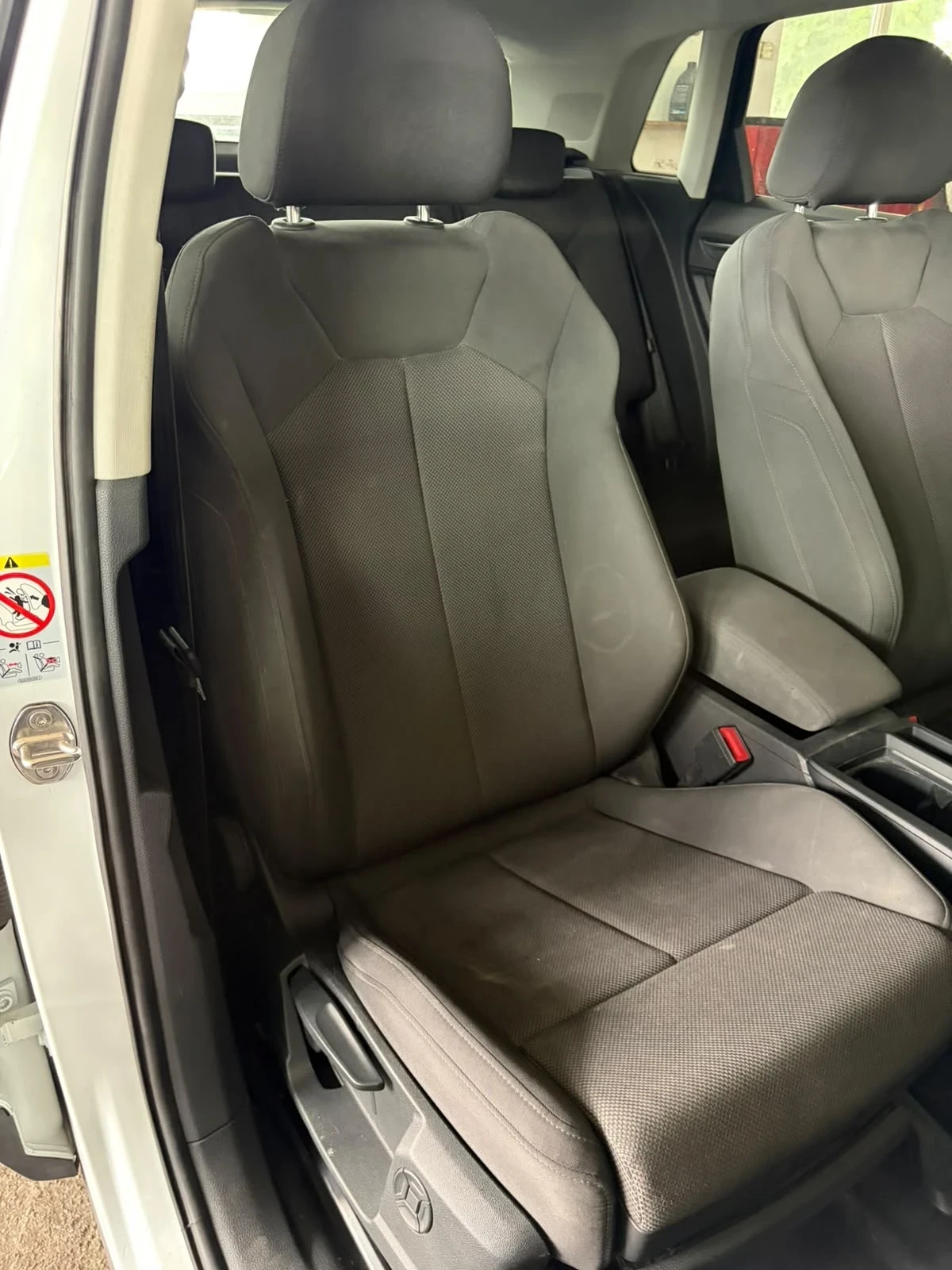 Audi Q3 2.0//4x4//Automat, снимка 8 - Автомобили и джипове - 55750685