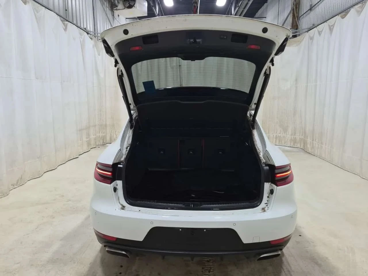 Porsche Macan, снимка 15 - Автомобили и джипове - 56688706