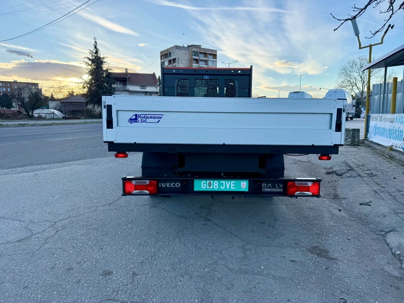 Iveco Daily 35C18 Hi-MATIC 3.0 D, снимка 4 - Бусове и автобуси - 52965781