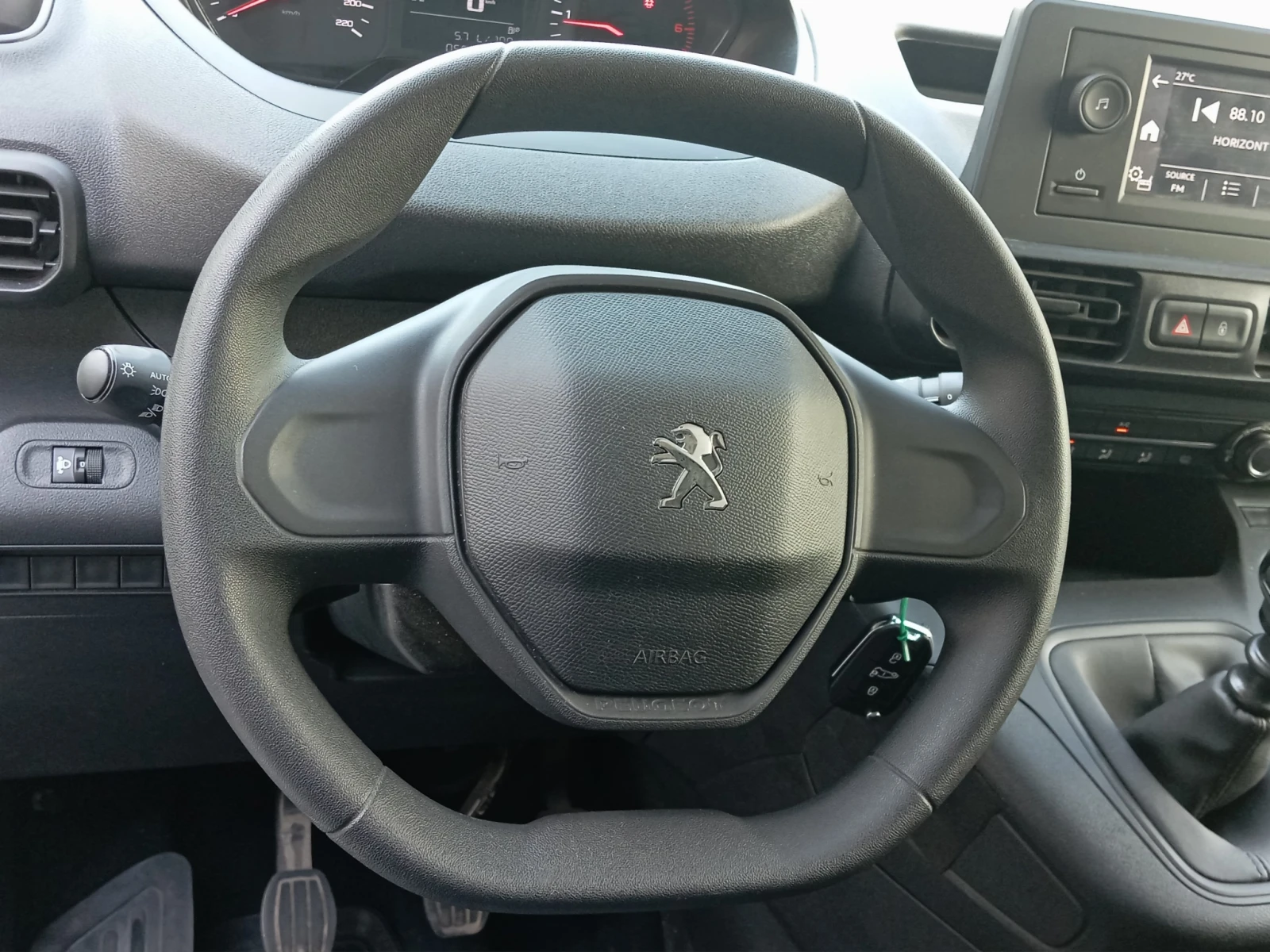Peugeot Partner Long 950 1.5 BlueHdi 102 BVM6 S&S E6.4, снимка 10 - Бусове и автобуси - 54752803
