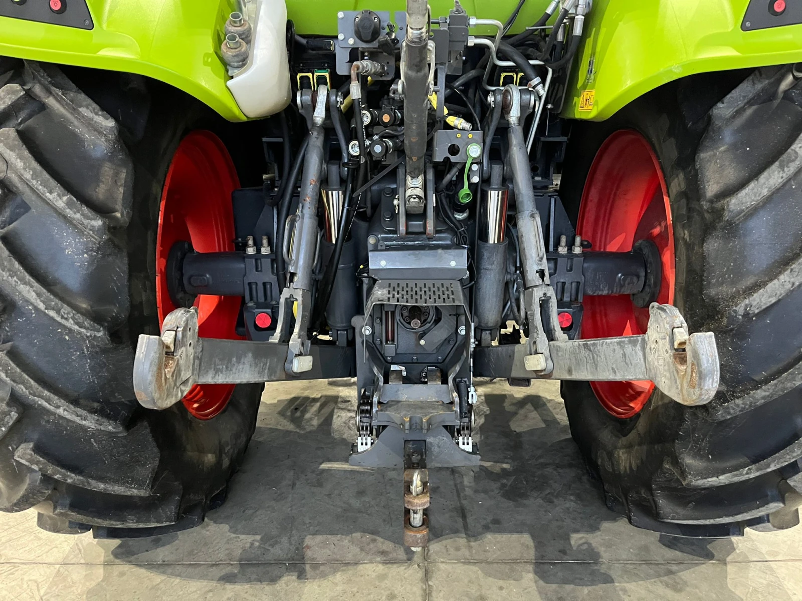 Трактор Claas Arion 430 лизинг с първоначална 20% - изображение 5