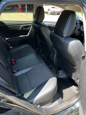 Обява за продажба на Toyota Auris 1.8 Hybrid ~16 500 лв. - изображение 4
