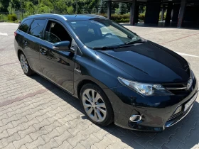 Обява за продажба на Toyota Auris 1.8 Hybrid ~16 500 лв. - изображение 2