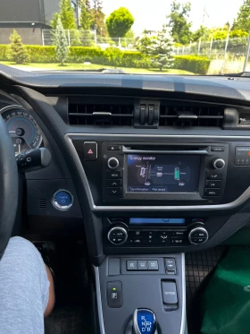 Toyota Auris 1.8 Hybrid | Mobile.bg    16