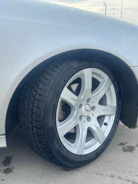 Mercedes-Benz E 320 3.2, снимка 6