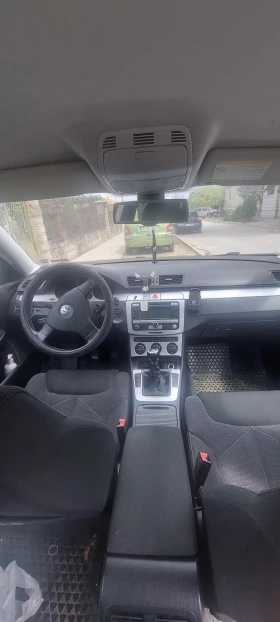 VW Passat - 2200 € / 4302.83 лв. - 49806675 3