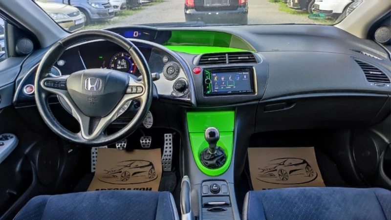 Honda Civic 2.2 I-CDTI, снимка 11 - Автомобили и джипове - 47848574