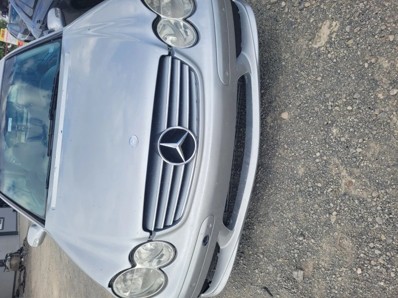 Mercedes-Benz CLK 1.8 бензин, снимка 1 - Автомобили и джипове - 47917405