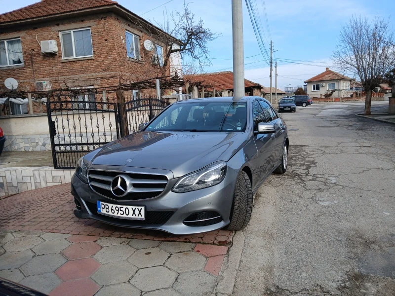 Mercedes-Benz E 200, снимка 1 - Автомобили и джипове - 48449635