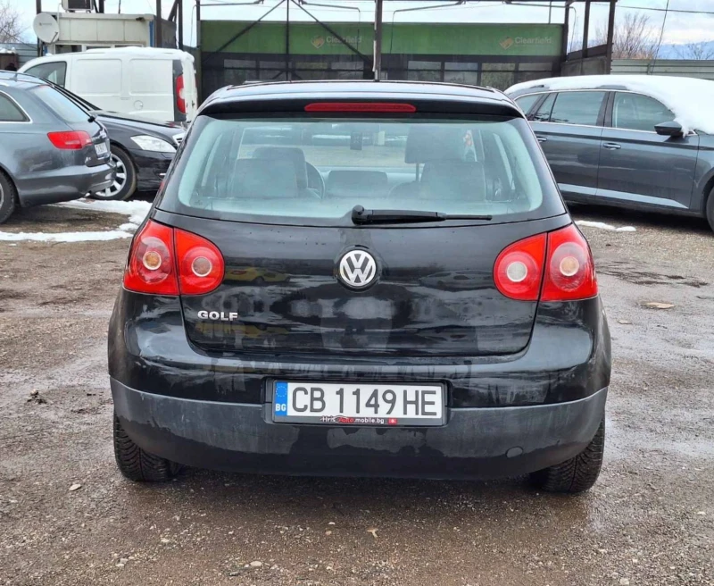 VW Golf GOLF V 1.6i EURO 4 SWISS, снимка 5 - Автомобили и джипове - 48683611