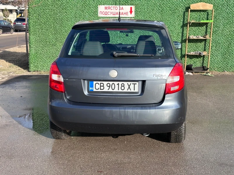 Skoda Fabia, снимка 4 - Автомобили и джипове - 49119312