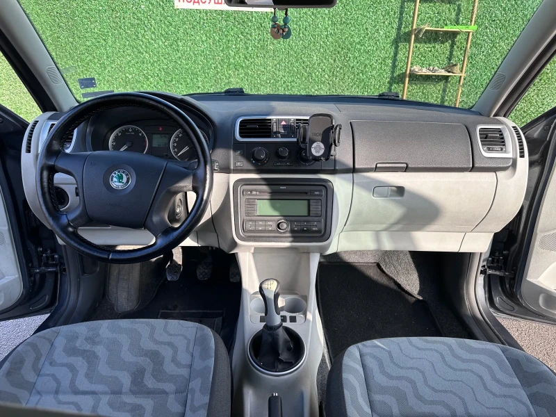 Skoda Fabia, снимка 13 - Автомобили и джипове - 49119312