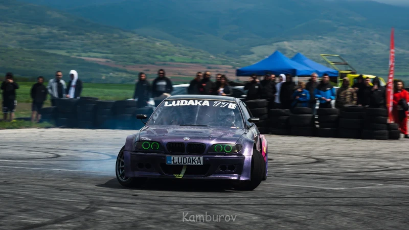 BMW 320 E46 turbo  /pro drift car/, снимка 6 - Автомобили и джипове - 52880255