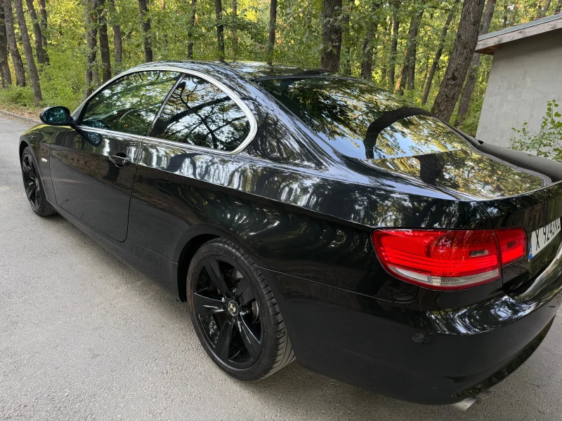 BMW 330, снимка 11 - Автомобили и джипове - 51345130