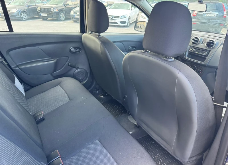 Dacia Logan 1.2 75 кс, снимка 14 - Автомобили и джипове - 52426694