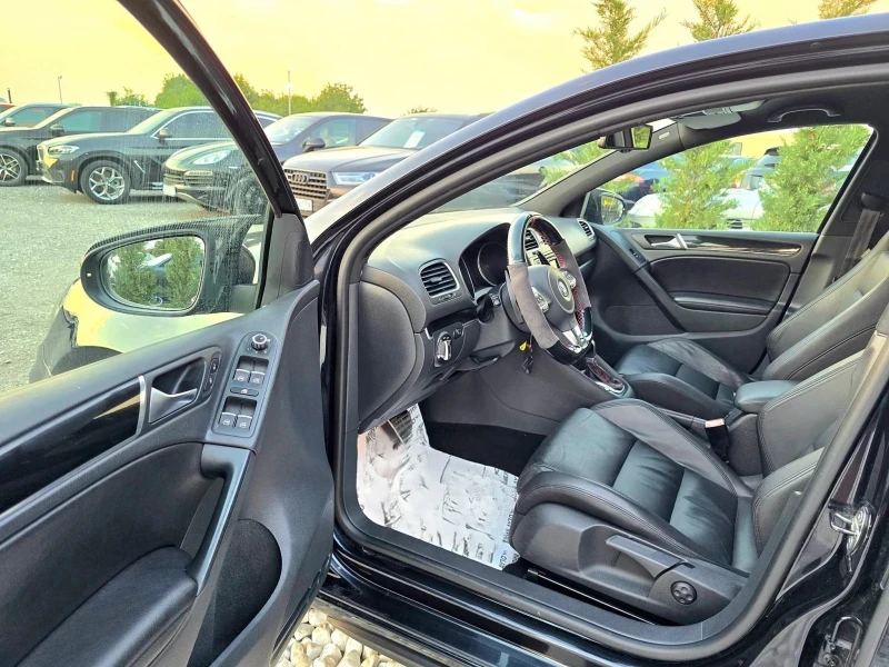 VW Golf GTI, снимка 14 - Автомобили и джипове - 52640341