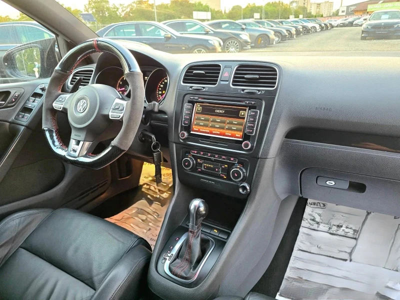 VW Golf GTI, снимка 13 - Автомобили и джипове - 52640341