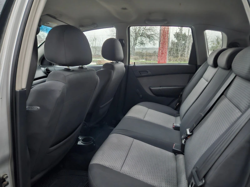 Chevrolet Aveo 1.4, 101к.с., Перфектна!, снимка 10 - Автомобили и джипове - 52698021
