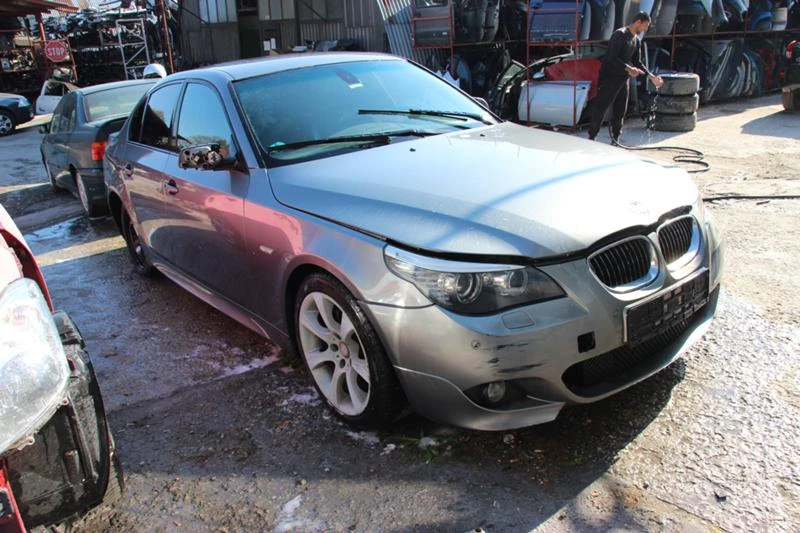 BMW 530 d FACELIFT М-PACK , снимка 6 - Автомобили и джипове - 49102012