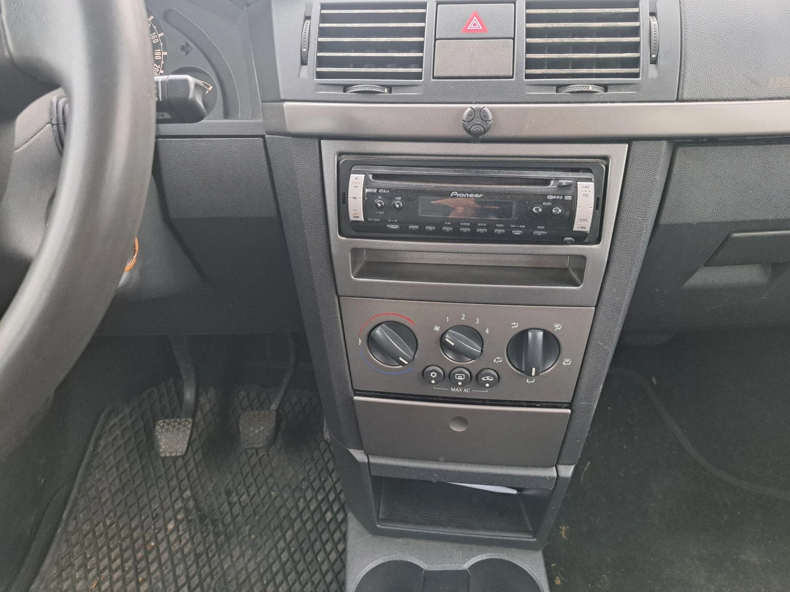 Opel Meriva 1.3cdti/фейс - изображение 10