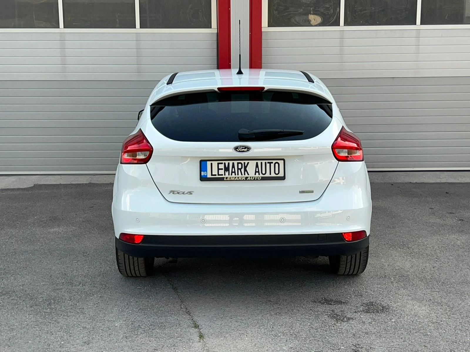 Ford Focus 1.0I ECOBOOST NAVI KEY LESS EVRO 6B 75000KM!!! - изображение 10