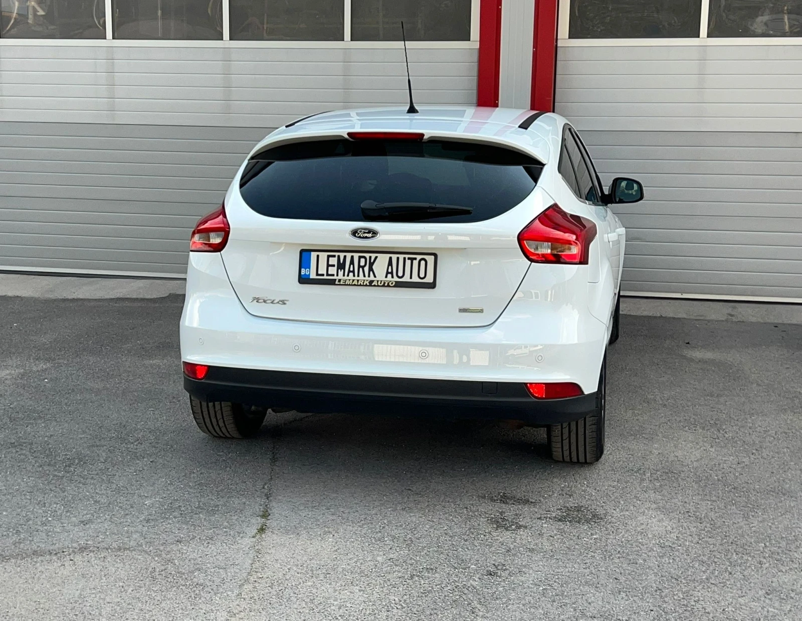 Ford Focus 1.0I ECOBOOST NAVI KEY LESS EVRO 6B 75000KM!!! - изображение 8