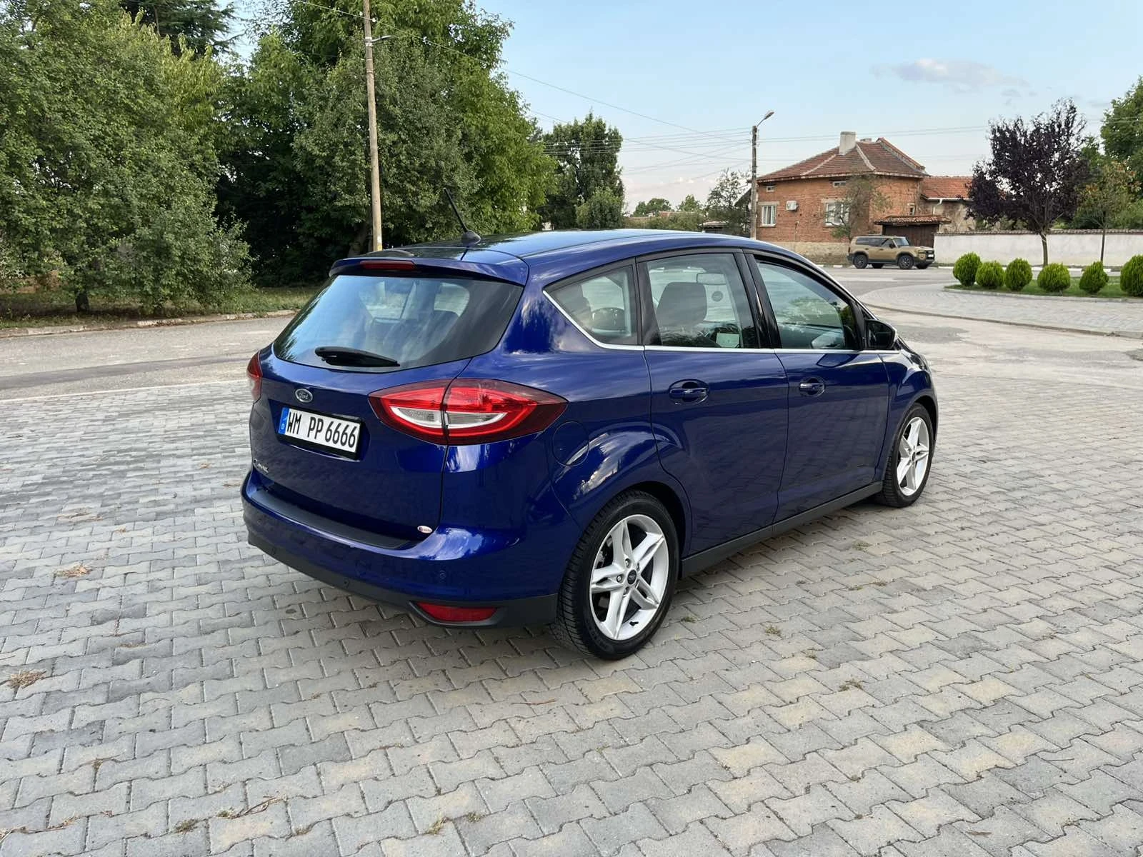 Ford C-max 1, 5 tdci - изображение 5