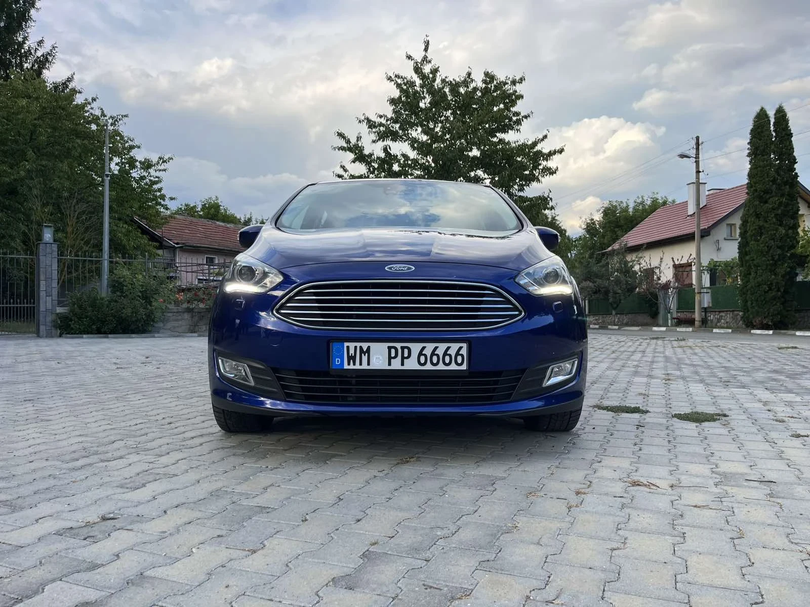 Ford C-max 1, 5 tdci - изображение 3