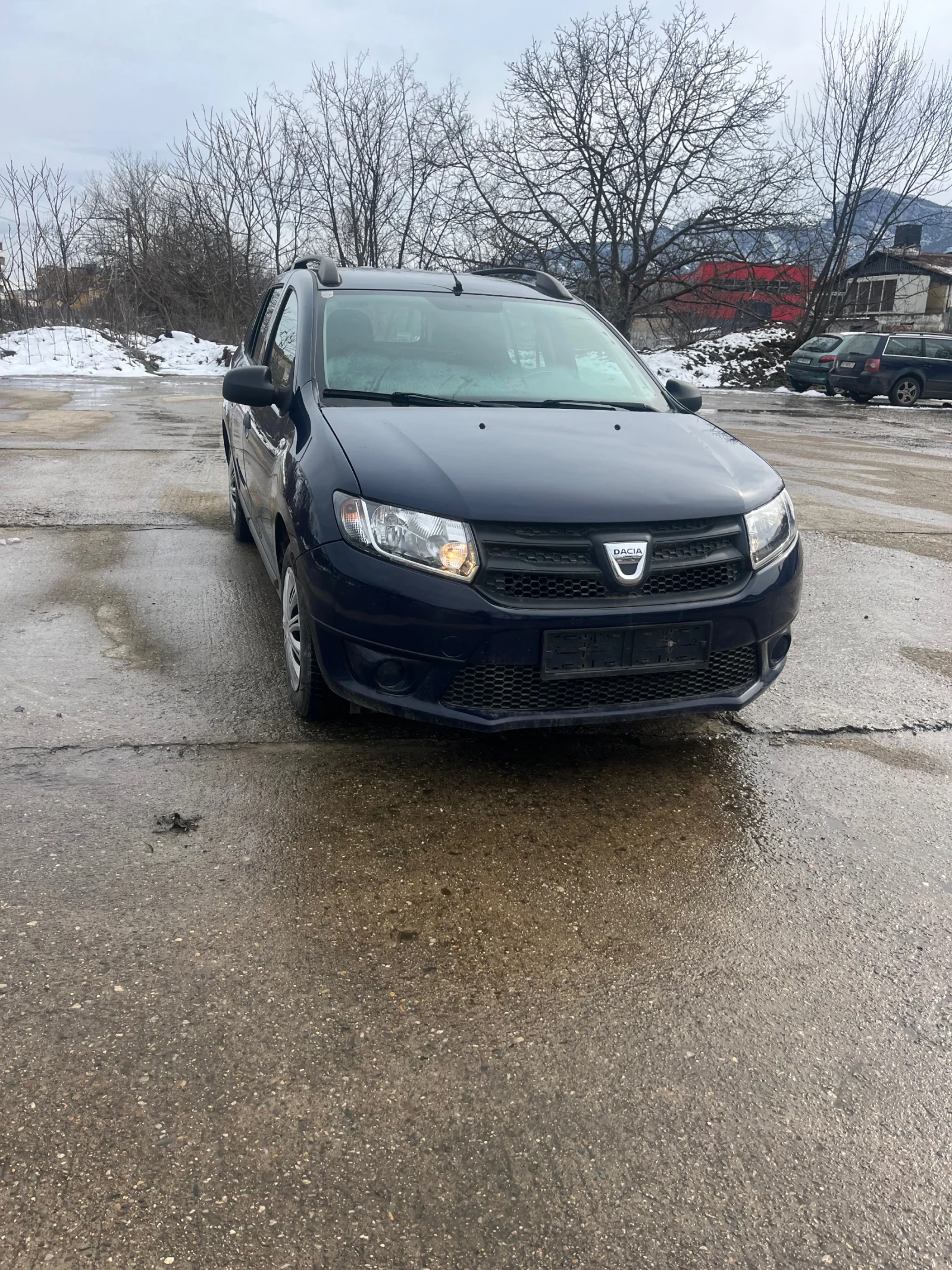 Dacia Logan 1.2 75 кс - изображение 8