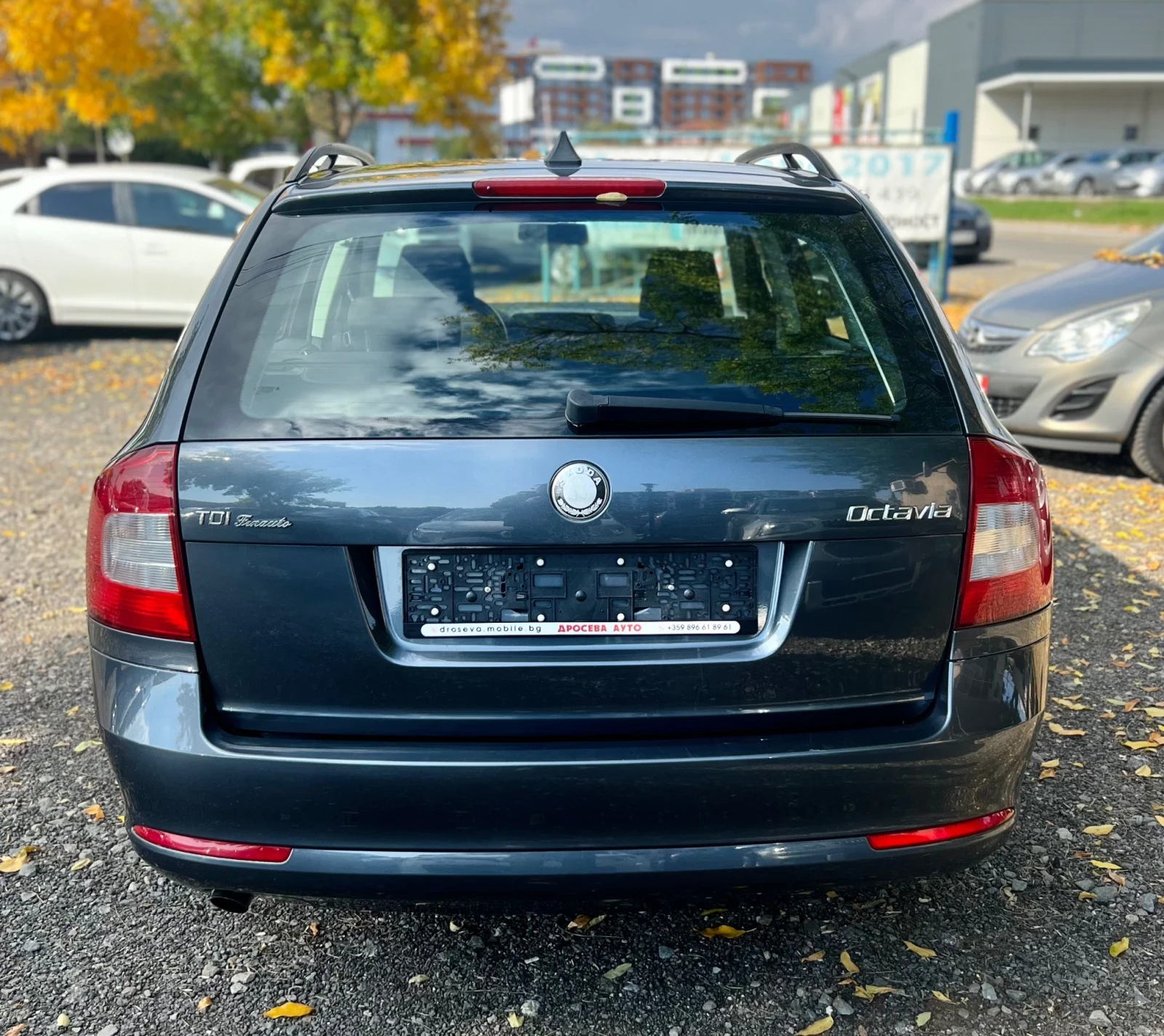 Skoda Octavia 1.6 - изображение 4