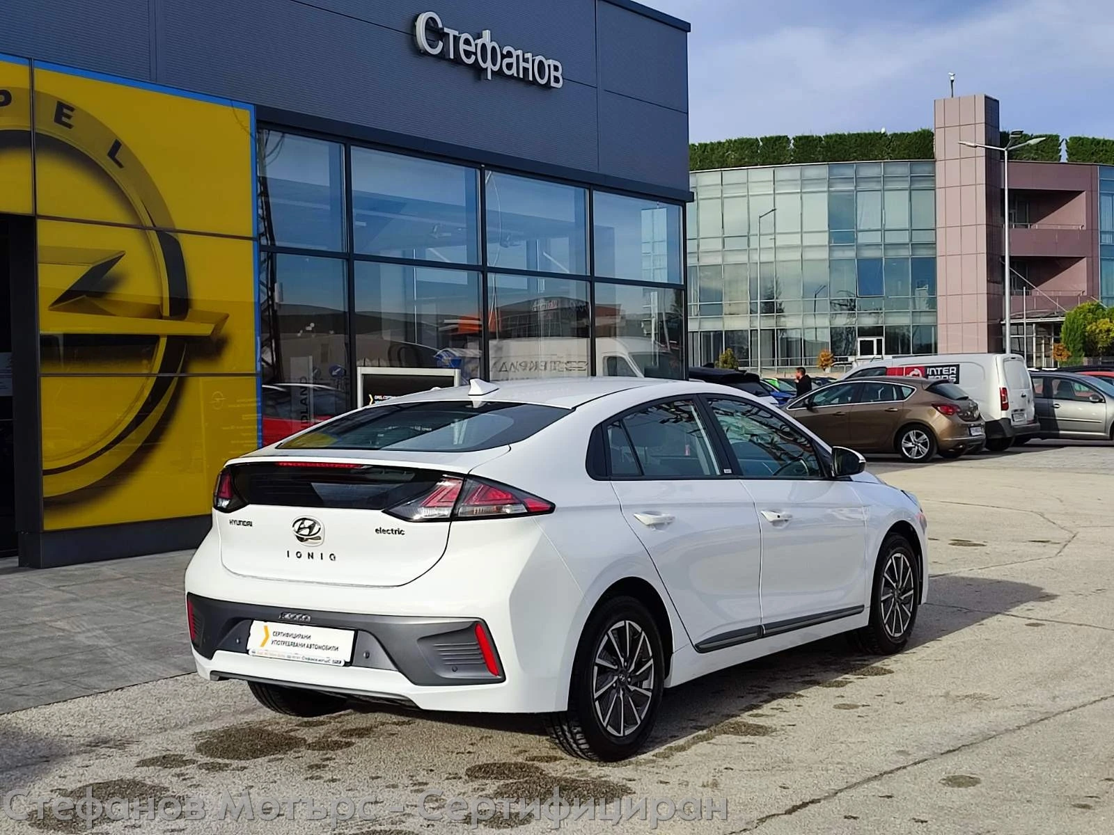 Hyundai Ioniq Elektro Limousine (136hp)  | Mobile.bg � ����������� 8