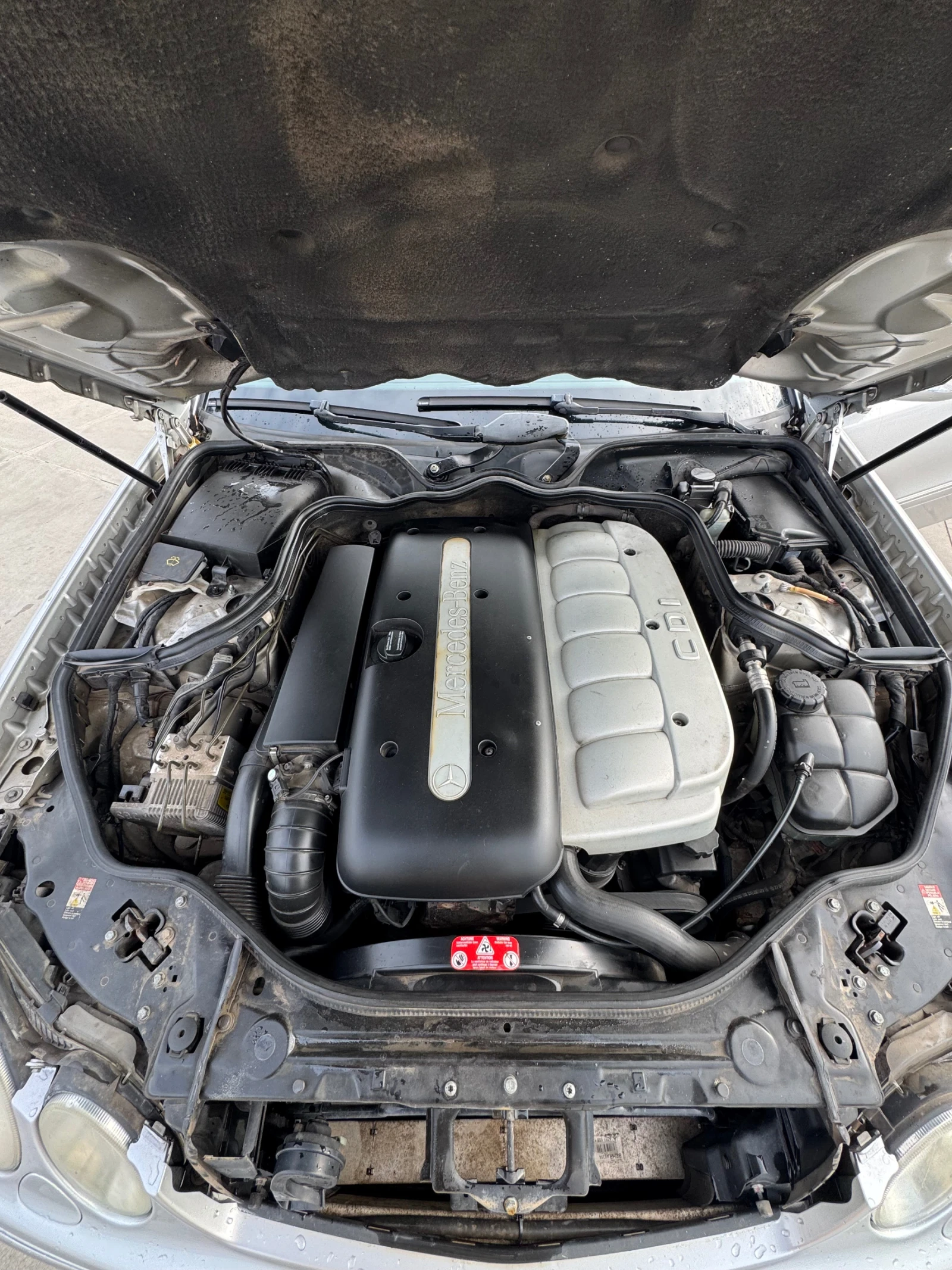 Mercedes-Benz E 320 3.2 - изображение 8