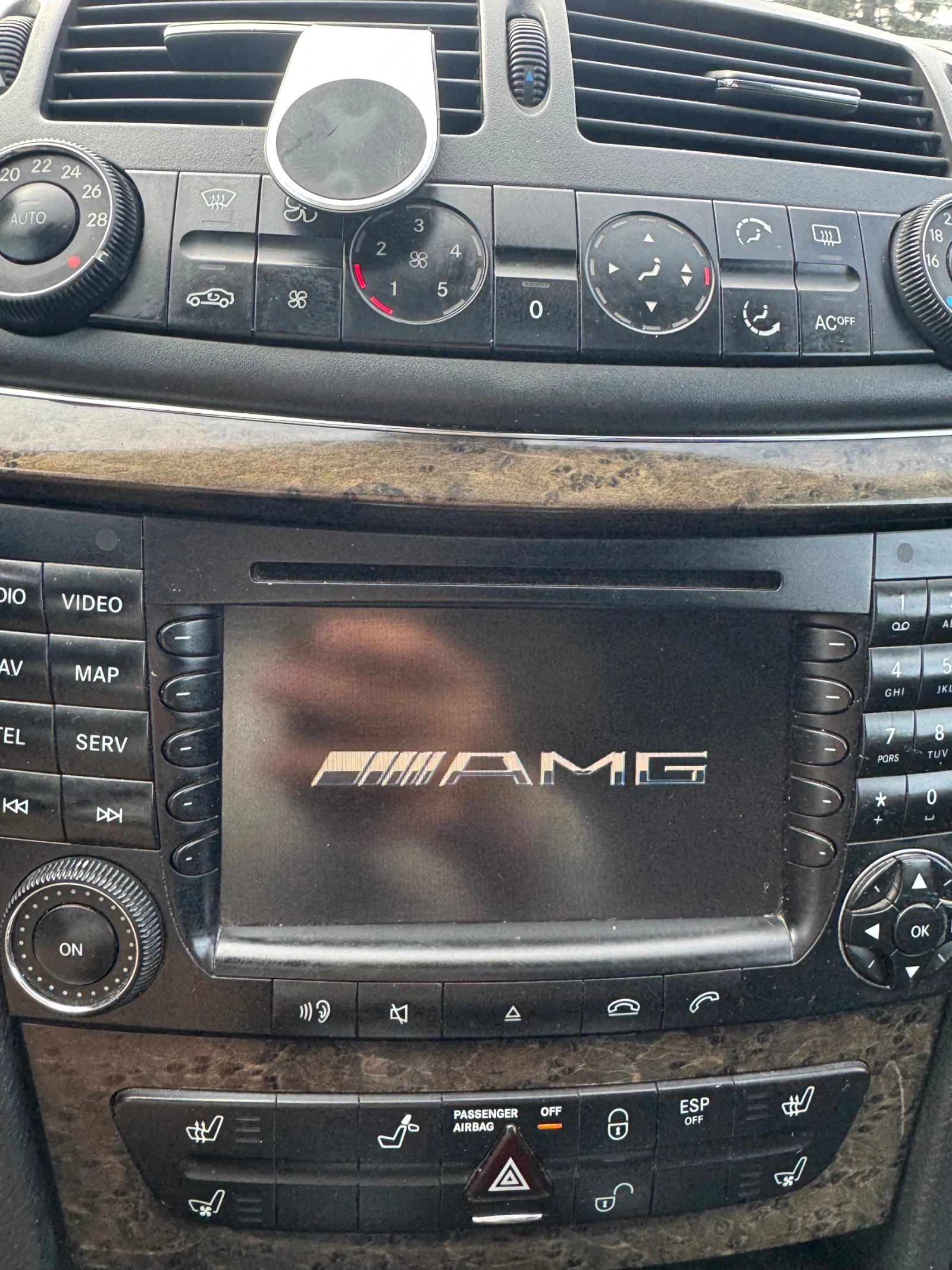 Mercedes-Benz E 320 3.2 | Mobile.bg � ����������� 16