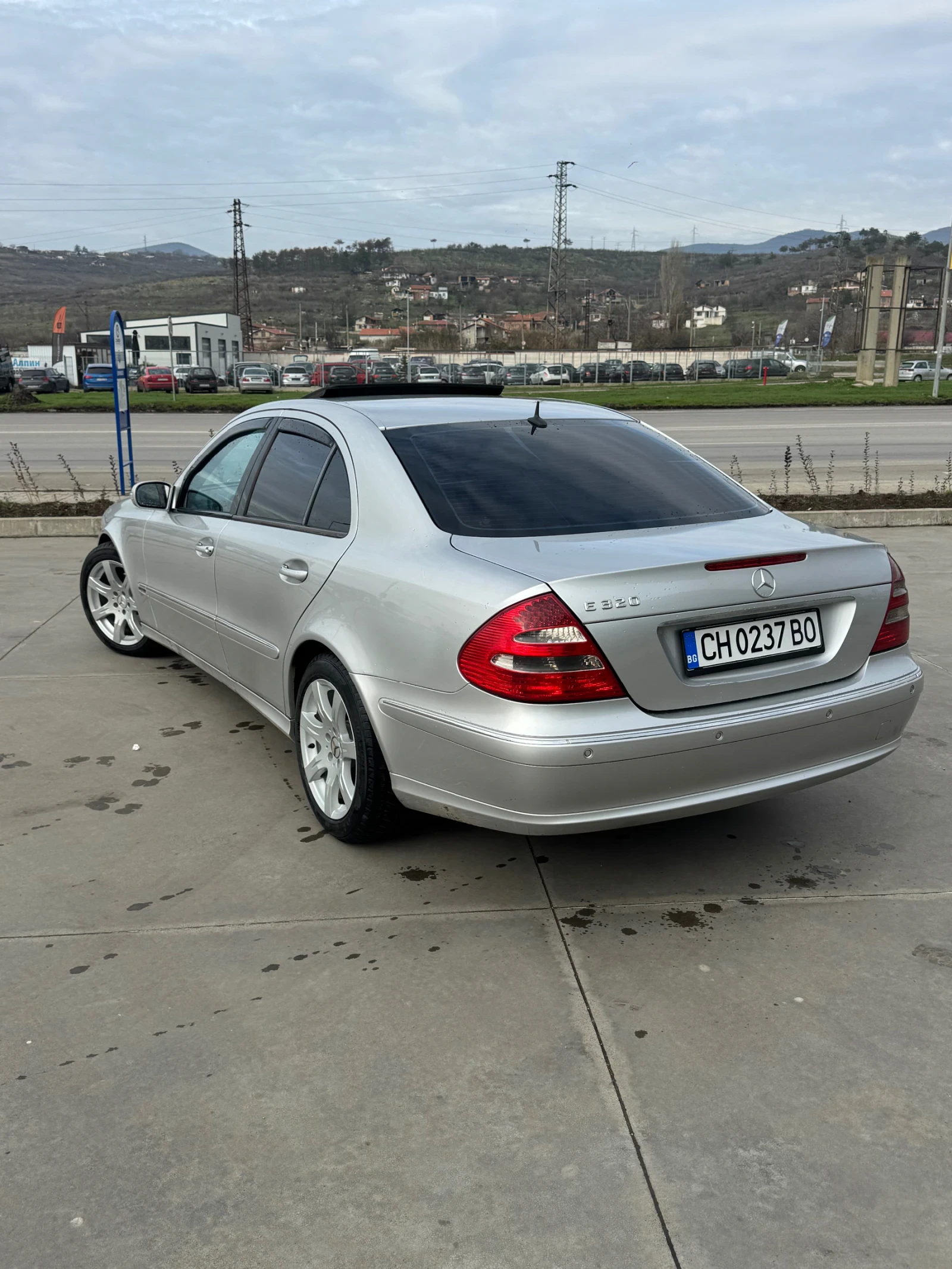 Mercedes-Benz E 320 3.2 - изображение 2
